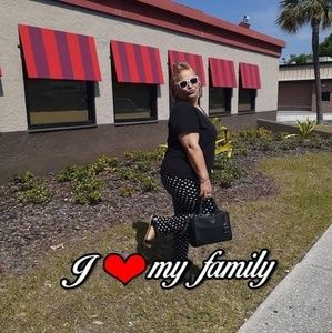 Meet your Posher, Nancy